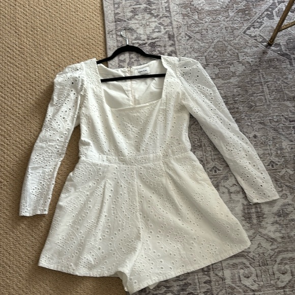 Yumi Kim Maggie Romper! - Picture 4 of 4